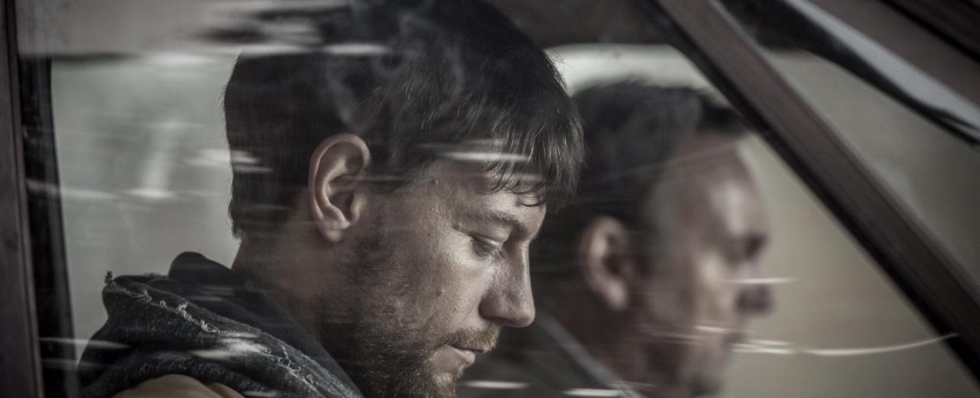 „Outcast“: FOX präsentiert Auftaktfolge vorab über Facebook – Neue Comicadaption zwei Wochen vor Ausstrahlungsbeginn – Bild: FOX International Channels