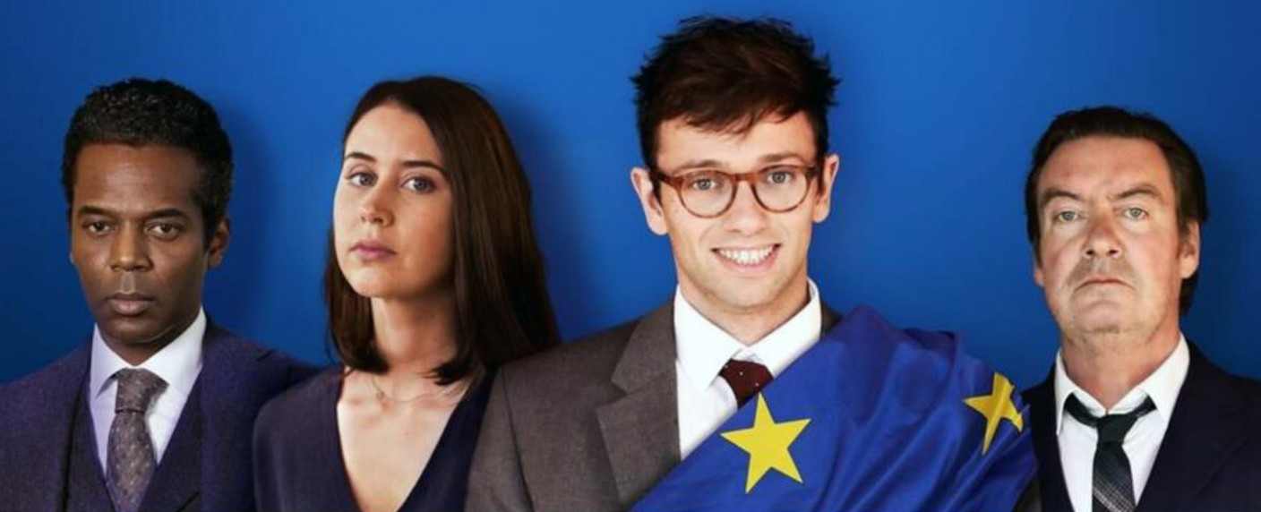 „Parlament“: One-Serie als unterhaltsame Odyssee durch die EU-Bürokratie – Review – Internationale Koproduktion kann trotz vieler Stereotype überzeugen – Bild: WDR/​Joe Vets/​France.tv