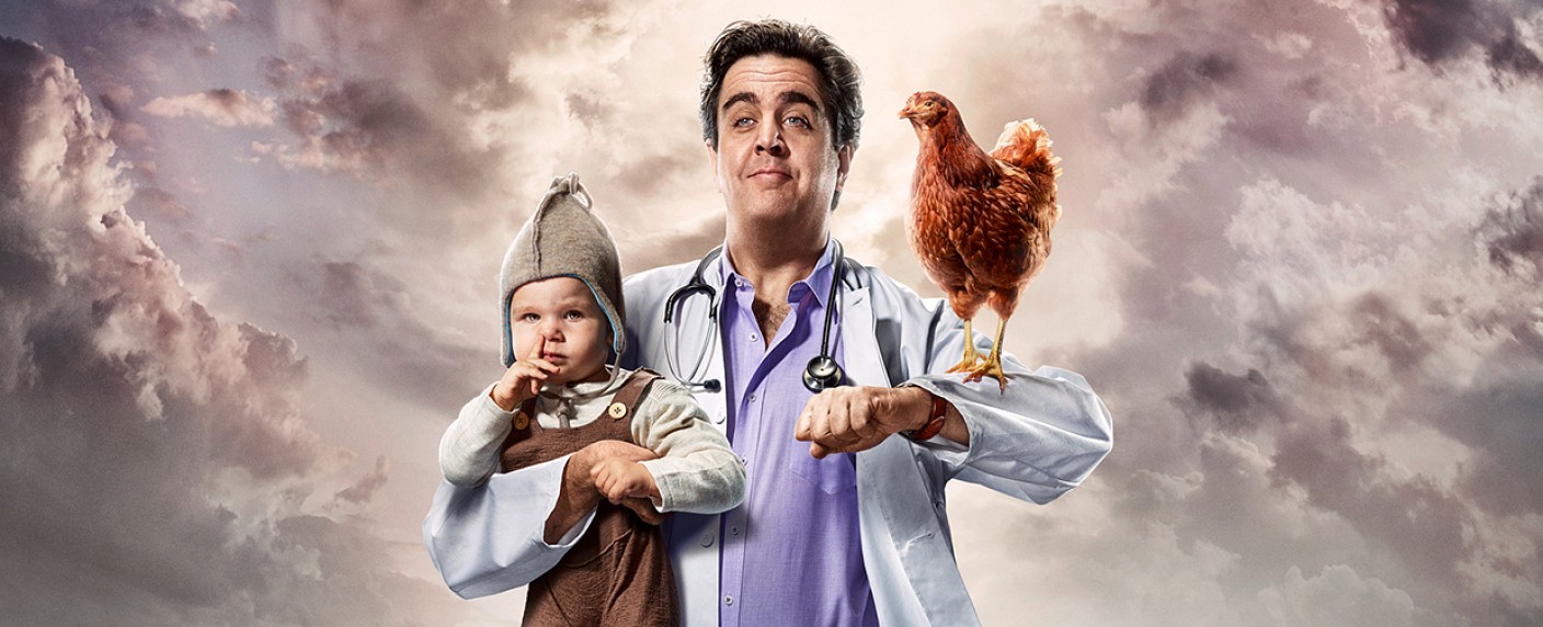 „Pastewka“ in Topform: Endlich regiert wieder das Chaos – Review – Neunte Staffel glänzt mit Mischung aus altem Charme und neuen Kniffen – Bild: 2018 Amazon.com Inc., or its affiliates