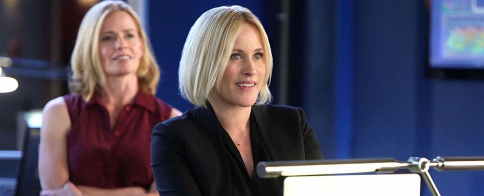 Frisch eingekauft: „CSI: Cyber“ mit Patricia Arquette (r.) – Bild: CBS