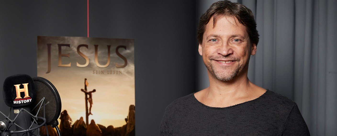 Von „Silas“ zu „Jesus“ Patrick Bach spricht in neuer HistorySerie fernsehserien.de Von „Silas“ zu „Jesus“ Patrick Bach spricht in neuer HistorySerie fernsehserien.de