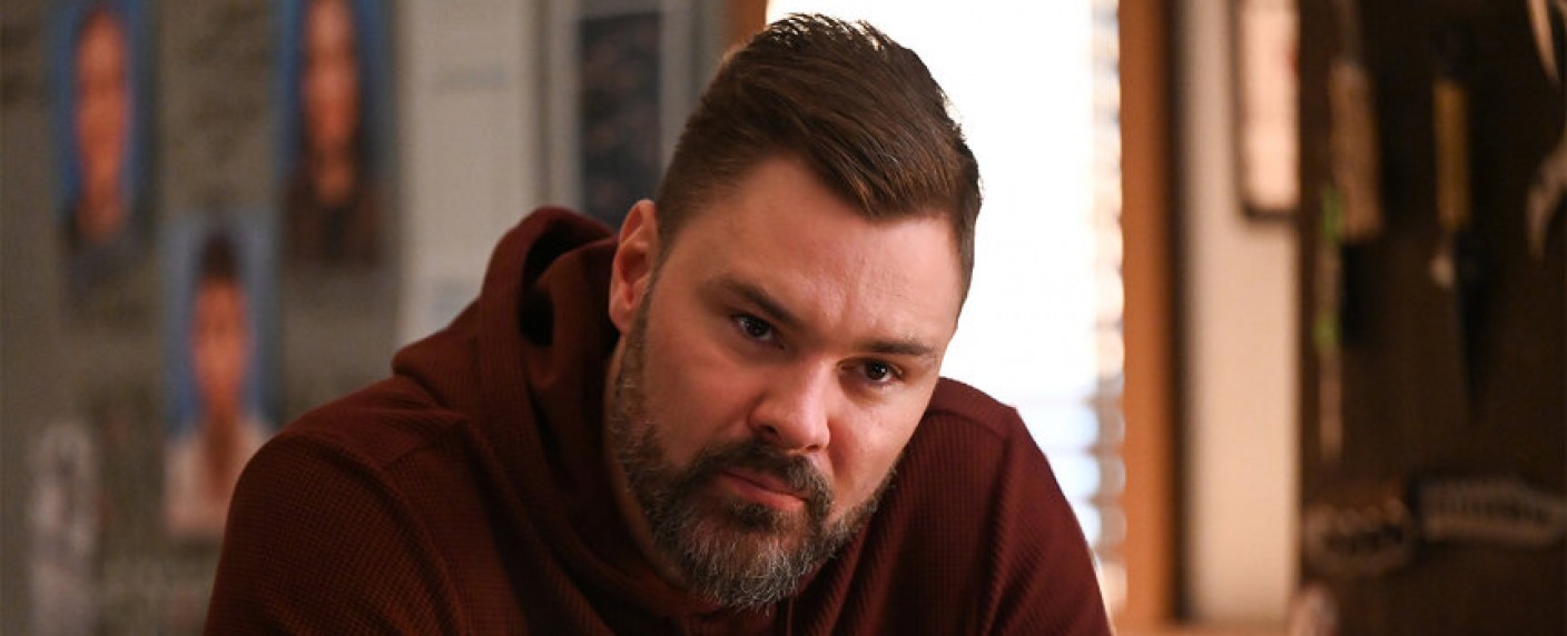 „Chicago P.D.“-Star Patrick John Flueger nimmt sich Auszeit von beliebter Krimiserie – US-Schauspieler will persönliche Angelegenheiten regeln – Bild: NBC/​Lori Allen