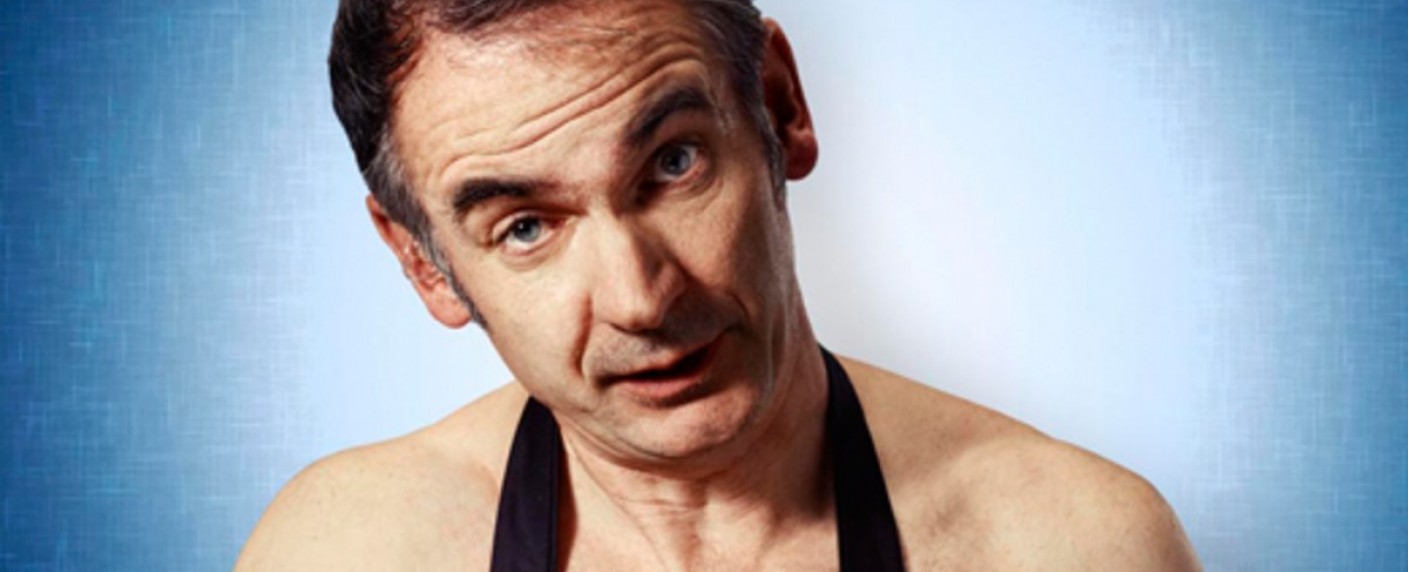 Britischer Schauspieler Paul Ritter („Chernobyl“, „Vera“) verstorben – Paraderolle über zehn Jahre in „Friday Night Dinner“ – Bild: Channel 4