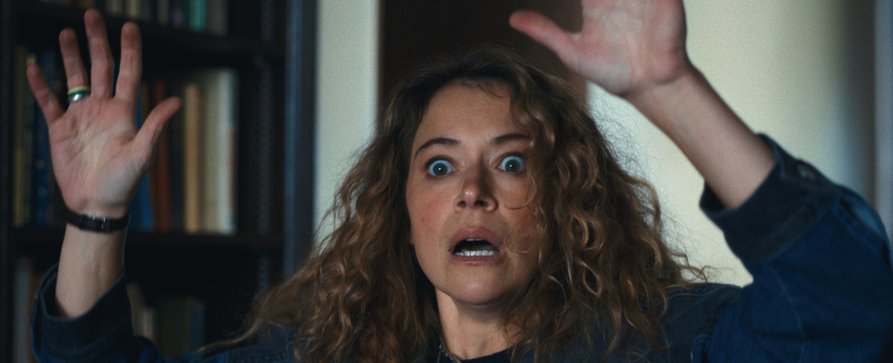„Maximum Pleasure Guaranteed“: Thriller-Comedy mit Tatiana Maslany geht weiter – Frisch geschiedene Mutter zwischen Sorgerechtsstreit, Identitätskrise und möglichem Verbrechen – Bild: Apple TV „Maximum Pleasure Guaranteed“: Thriller-Comedy mit Tatiana Maslany geht weiter – Frisch geschiedene Mutter zwischen Sorgerechtsstreit, Identitätskrise und möglichem Verbrechen – Bild: Apple TV