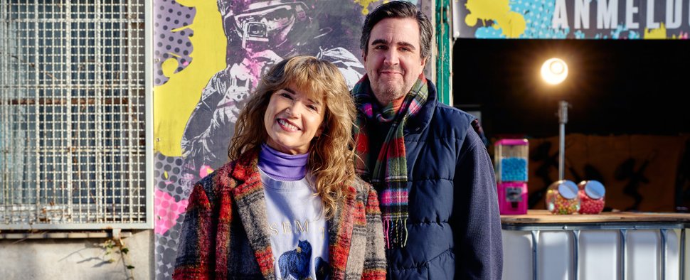 „Perfekt zusammen?!“ mit Anke Engelke und Bastian Pastewka – Bild: Prime Video „Perfekt zusammen?!“ mit Anke Engelke und Bastian Pastewka – Bild: Prime Video