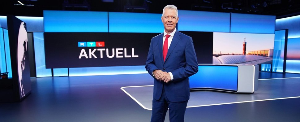 Peter Kloeppel im „RTL Aktuell“-Studio – Bild: RTL/Stefan Gregorowius