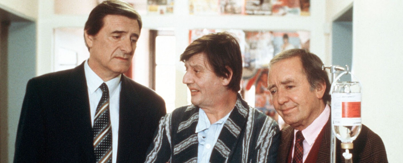 „Peter und Paul“: Serienklassiker mit Hans Clarin und Helmut Fischer wird wiederholt – Zwei verschwägerte Dorfbürgermeister im Dauerclinch – Bild: ARD Degeto/​BR