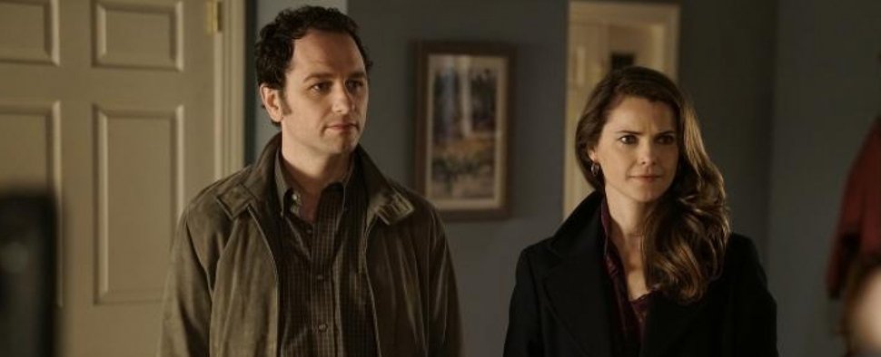 Philip (Matthew Rhys, l.) und Elizabeth (Keri Russell, r.) in „The Americans“ – Bild: 2017 Fox and its related entities. All rights reserved.