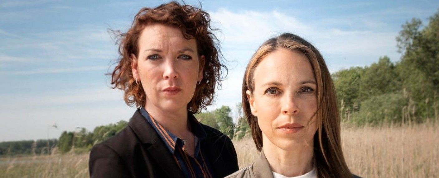 „Polizeiruf 110“: Nachfolgerin für Charly Hübner gefunden – Neues Ermittlerinnen-Duo im Rostocker Revier – Bild: NDR/​Christine Schroeder