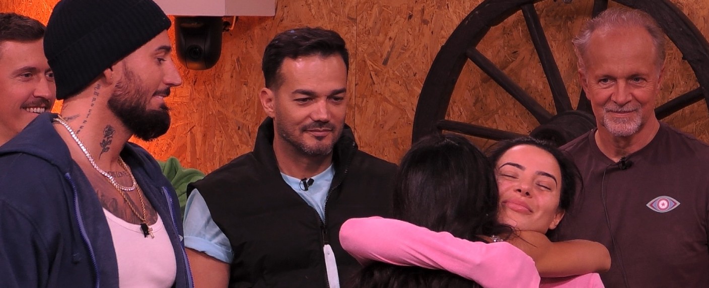 Quoten: „Promi Big Brother“ startet gut, „Für alle Fälle Familie“ nicht – „Young Sheldon“ endet erfreulich, „Bauer sucht Frau“ bei Jung und Alt an der Spitze – Bild: Joyn