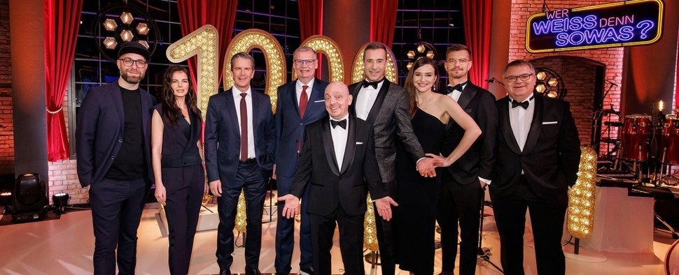 Prominente Gäste in der Jubiläumsshow zur 1000. Folge von „Wer weiß denn sowas?“ – Bild: ARD/Morris Mac Matzen/UFA Show & Factual