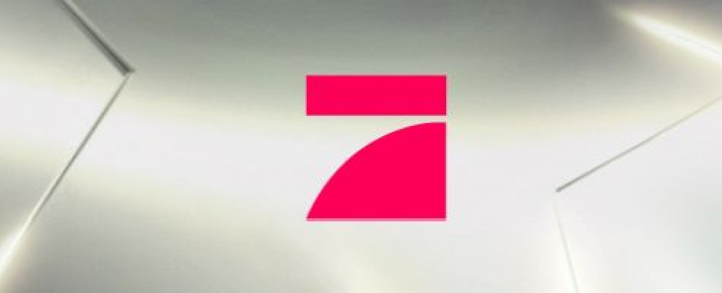 ProSieben: Programmpräsentation 2015/​16 – „The Royals“, „Zoo“, „Undateable“ und Shows bis zum Abwinken – Bild: ProSieben
