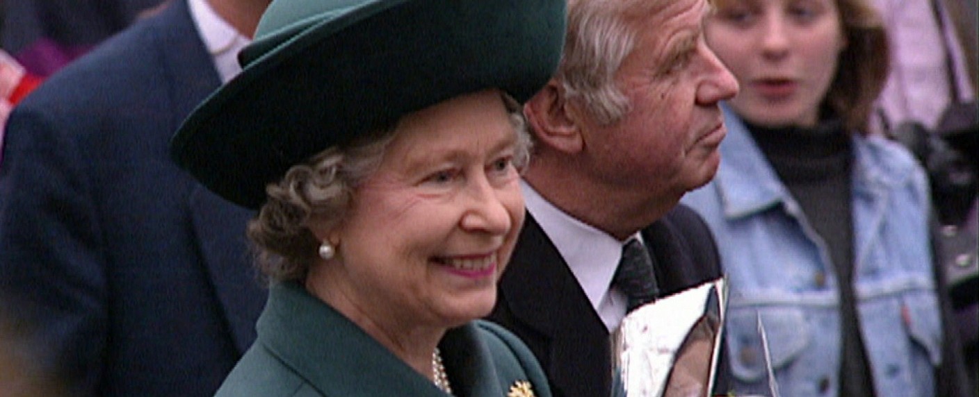 ARD, ZDF, VOX, ZDFneo und Sat.1 Gold mit Sonderprogramm zum Besuch der Queen in Deutschland – Live-Übertragungen, Dokus, Kinohit und „Downton Abbey“ – Bild: VOX/​Spiegel TV