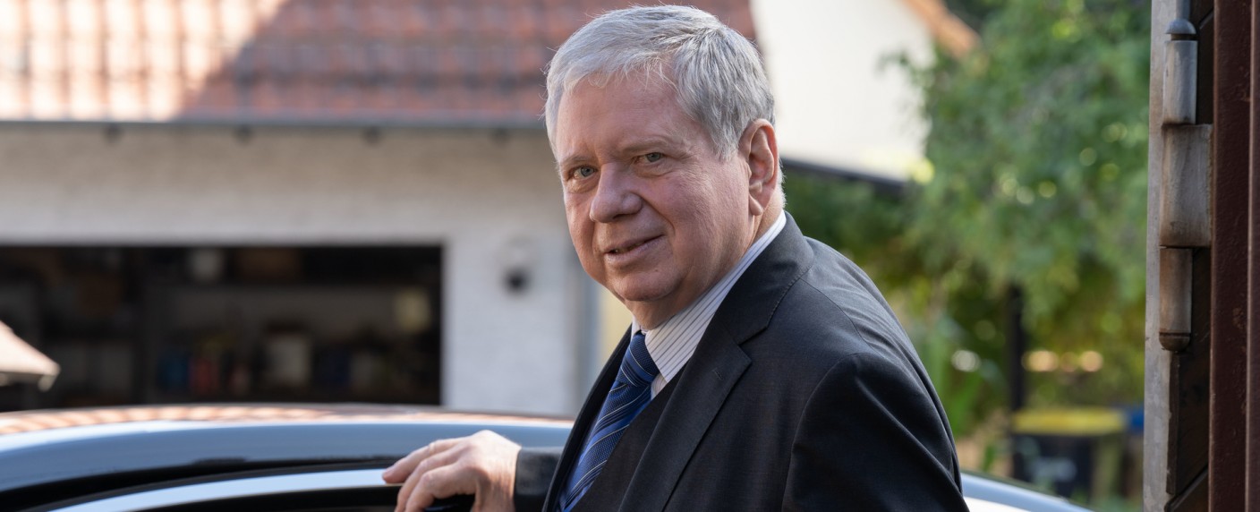 „Der Staatsanwalt“: Rainer Hunold hört nach fast 20 Jahren auf – Abschied vom ZDF-Freitagskrimi – Bild: ZDF/​Andrea Enderlein