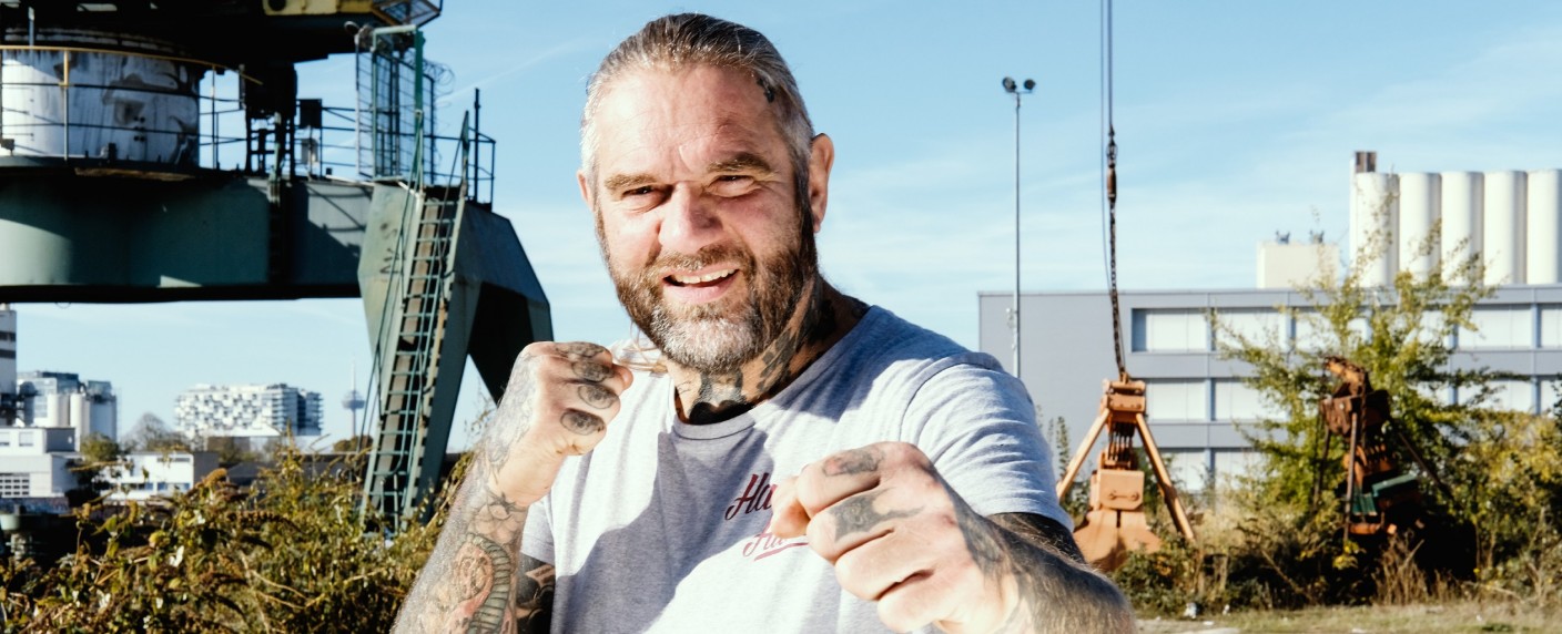 Wiedersehen bei „Wo die Liebe hinfällt“ und staubige Verhältnisse bei „Ab in die Ruine!“ – Ralf Seeger und weitere Doku-Soaps starten bei VOX in die nächste Runde – Bild: MG RTL D /​ Ralf Jürgens