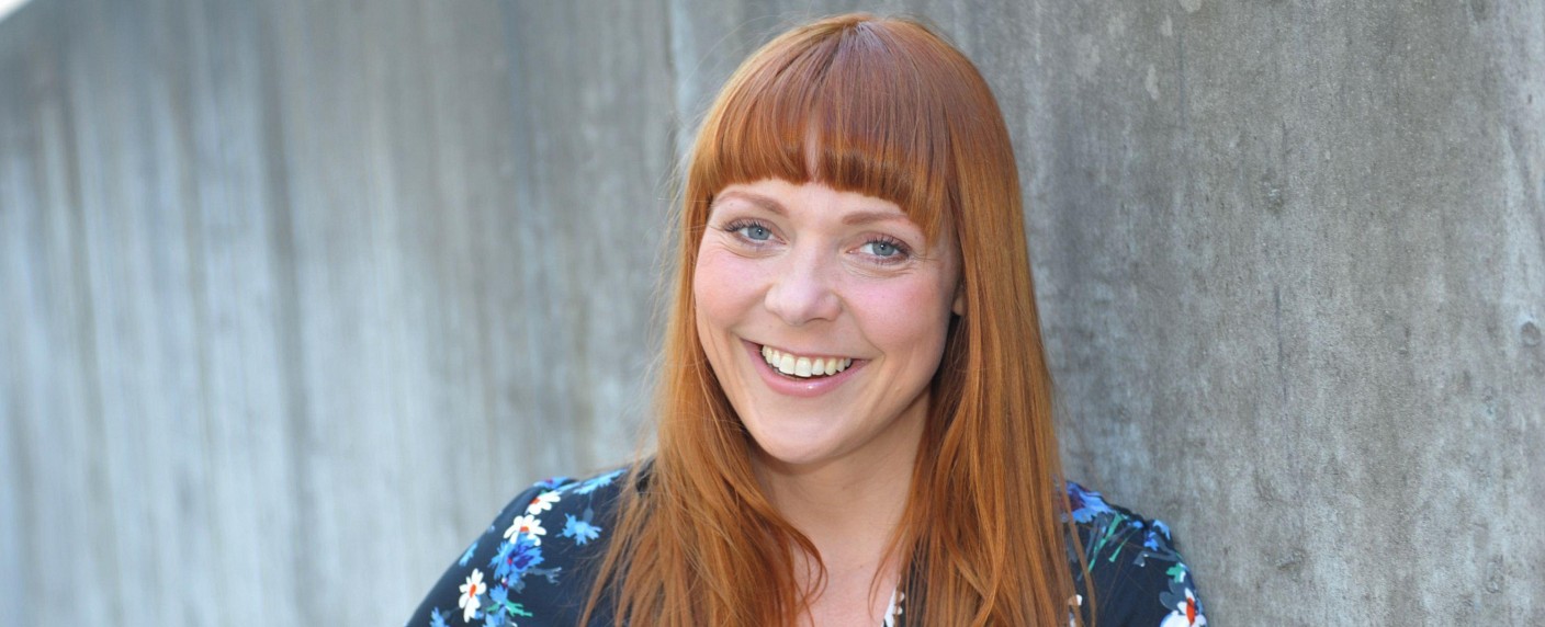 Ramona Dempsey steigt bei „Gute Zeiten, schlechte Zeiten“ ein – Nele Lehmann sucht nach richtigem Mann – Bild: RTL /​ Rolf Baumgartner