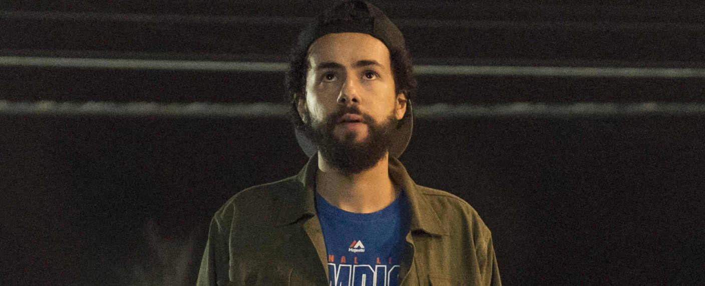 Starttermine für „Ramy“, neue „Katharina die Große“-Serie – Neue Comedys im Mai bei Hulu – Bild: A24/​Hulu