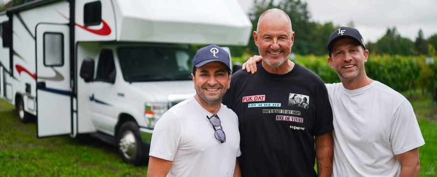 „Roadtrip Amerika“: Rosin, Kumptner und Güngörmüş bereisen die Nordostküste – Dritte Staffel der Doku-Soap startet Anfang 2025 – Bild: Kabel Eins/​Andreas Grote
