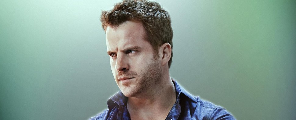 Rob Kazinsky als wiedererweckter Ray Pritchard in „Lookinglass“ – Bild: Patrick Ecclesine/FOX