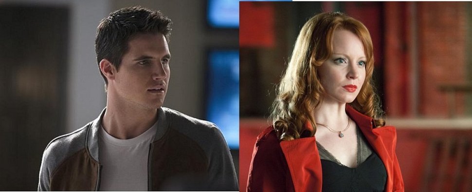 Robbie Amell (l.) und Lauren Ambrose (r.) sind demnächst in den neuen „Akte X“-Folgen zu sehen – Bild: The CW / BBC