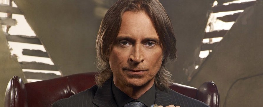„Watson“ engagiert „Stargate Universe“-Star Robert Carlyle als Sherlock – Britischer Star bringt den totgeglaubten Detektiv in zweiter Staffel zurück – Bild: ABC