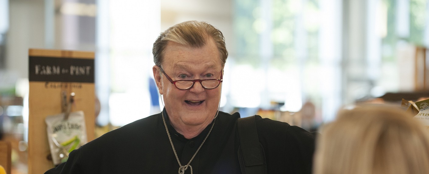 Schauspieler Robert Michael Morris im Alter von 77 Jahren verstorben – Hauptrollen in „The Comeback“ und „Running Wilde“ – Bild: HBO