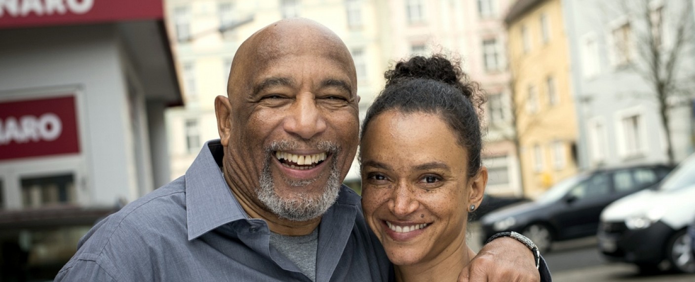 Ron Williams: TV-Comeback in der „Lindenstraße“ – Zwei Neuzugänge für den ARD-Serienklassiker – Bild: WDR/​Steven Mahner