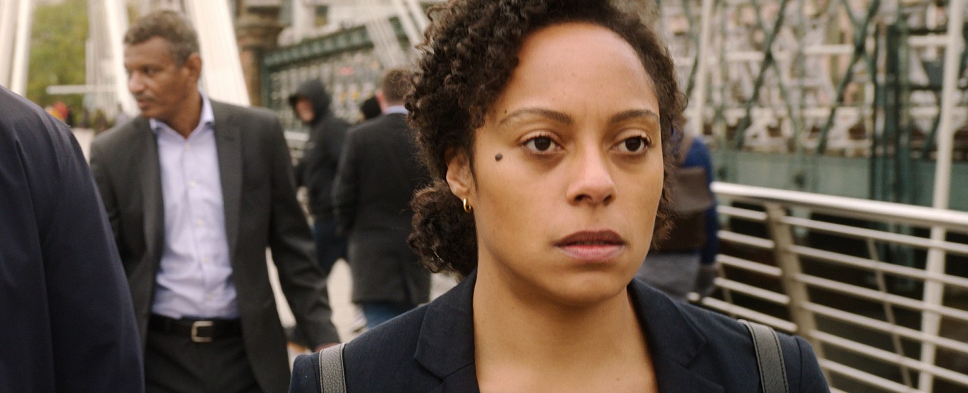 „Missing You – Ich vermisse dich“: Harlan-Coben-Thriller findet Hauptdarstellerin – Rosalind Eleazar spielt Polizistin, die nach 18 Jahren ihrem Ex-Verlobten begegnet – Bild: Apple TV+