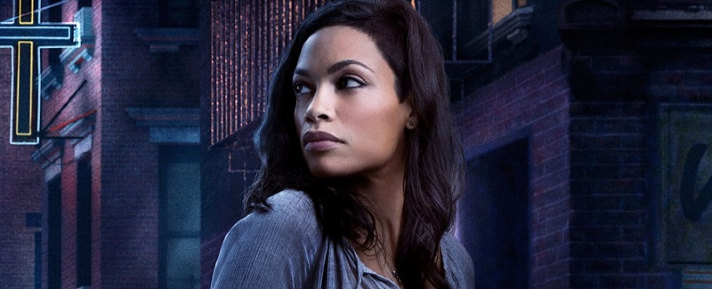 Rosario Dawson in zweiter „Daredevil“-Staffel wieder an Bord – Claire Temple könnte auch in anderen Marvel-Serien auftauchen – Bild: Netflix