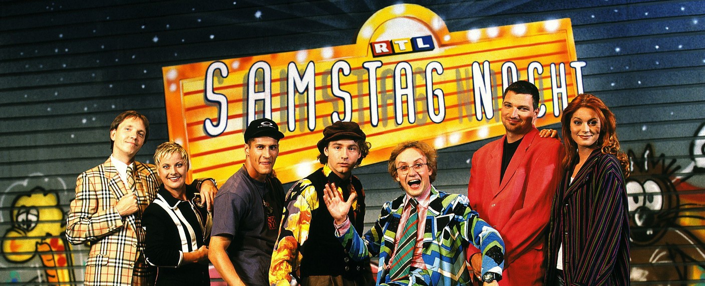 RTL Programm-Highlights 2022/​23: „RTL Samstag Nacht“-Comeback, 40 Jahre „Supernasen“ und „Club Las Piranjas“-Fortsetzung – „Die Passion“ auch 2023, „Die 100.000 Mark Show“ und „RTL Wasserspiele“ – Bild: RTL