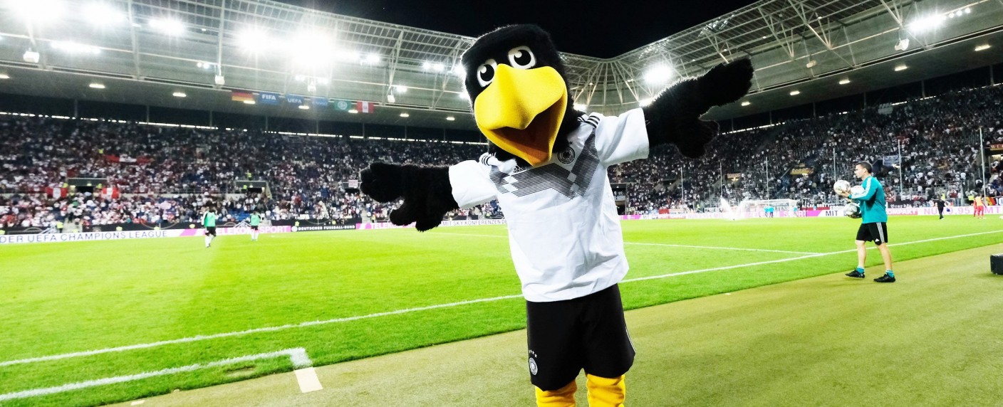 Quoten: DFB-Sieg wird zum RTL-Sieg dank König Fußball – Wie schlugen sich „Wilsberg“, Sawatzki und „Harry Potter“? – Bild: RTL/​Ralf Jürgens