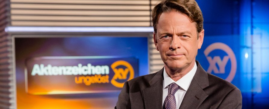 Quoten: „Aktenzeichen XY“ siegt insgesamt, „Bachelor“ und „Dschungelcamp“ legen zu – „The Passage“ bleibt Rohrkrepierer, wenig Interesse an Beitz-Biografie – Bild: ZDF/​Nadine Rupp