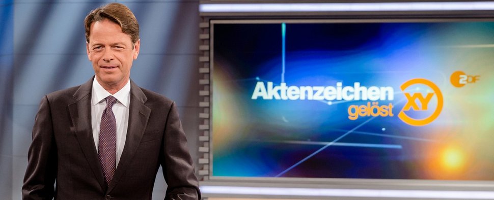 Rudi Cerne präsentiert im November zum zweiten Mal die Spezialsendung „Aktenzeichen XY…gelöst!“ – Bild: ZDF/Nadine Rupp