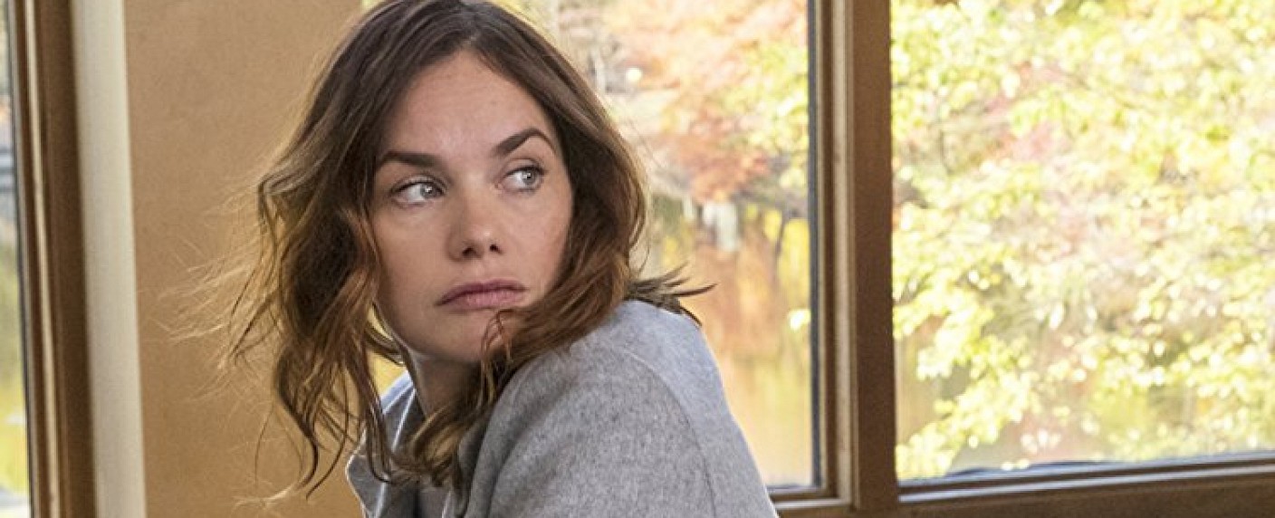 „The Affair“: Hintergründe für Ruth Wilsons Ausstieg bekannt? – Bericht über Auseinandersetzung wegen „unnötiger Nacktszenen“ – Bild: Showtime