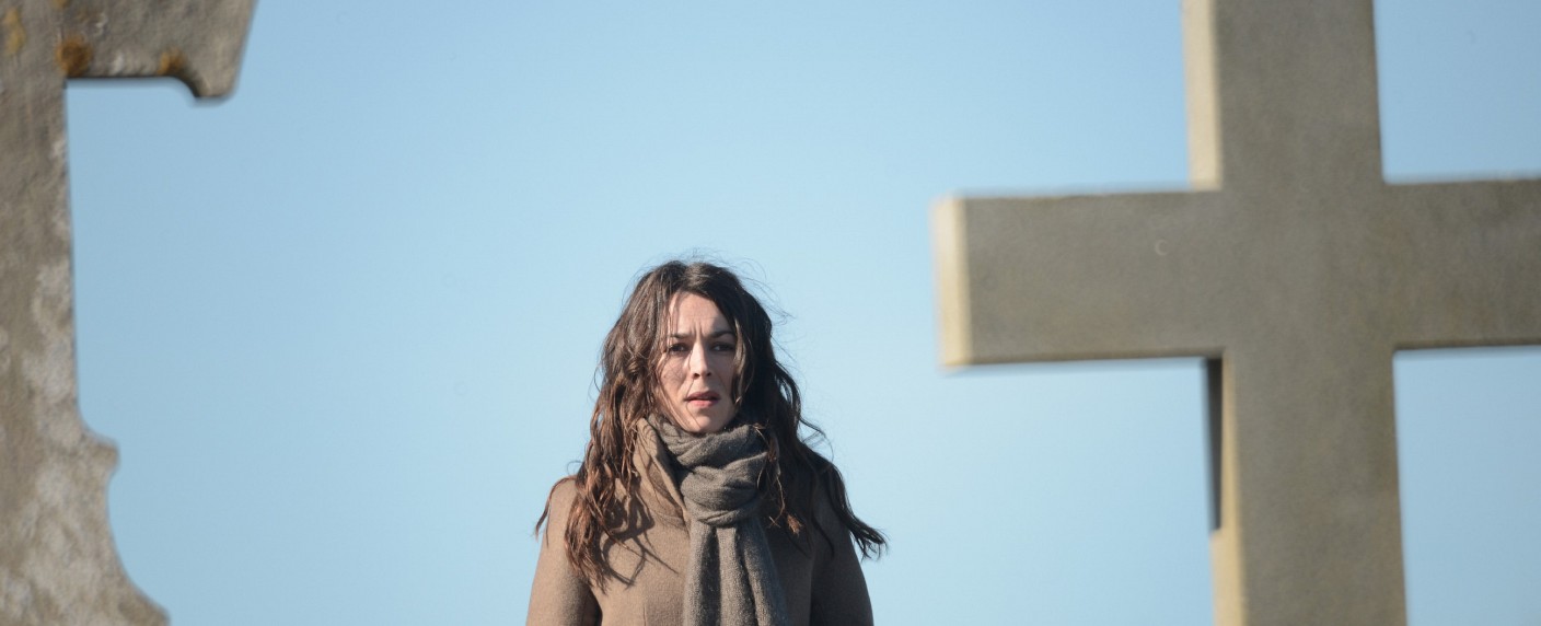 „Die Zeugen“: RTL Crime zeigt französische Serie ab Ende Juli – Erfolgsserie „Les Témoins“ feiert Deutschlandpremiere – Bild: RTL Crime