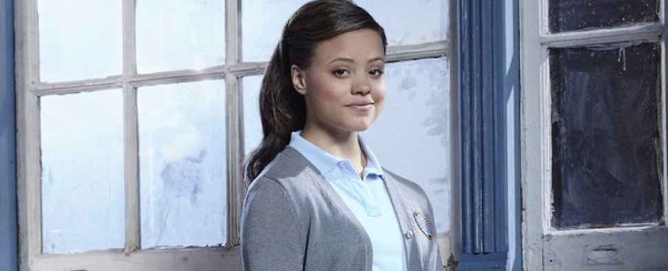 Sarah Jeffery in „Shades of Blue“ – Bild: NBC