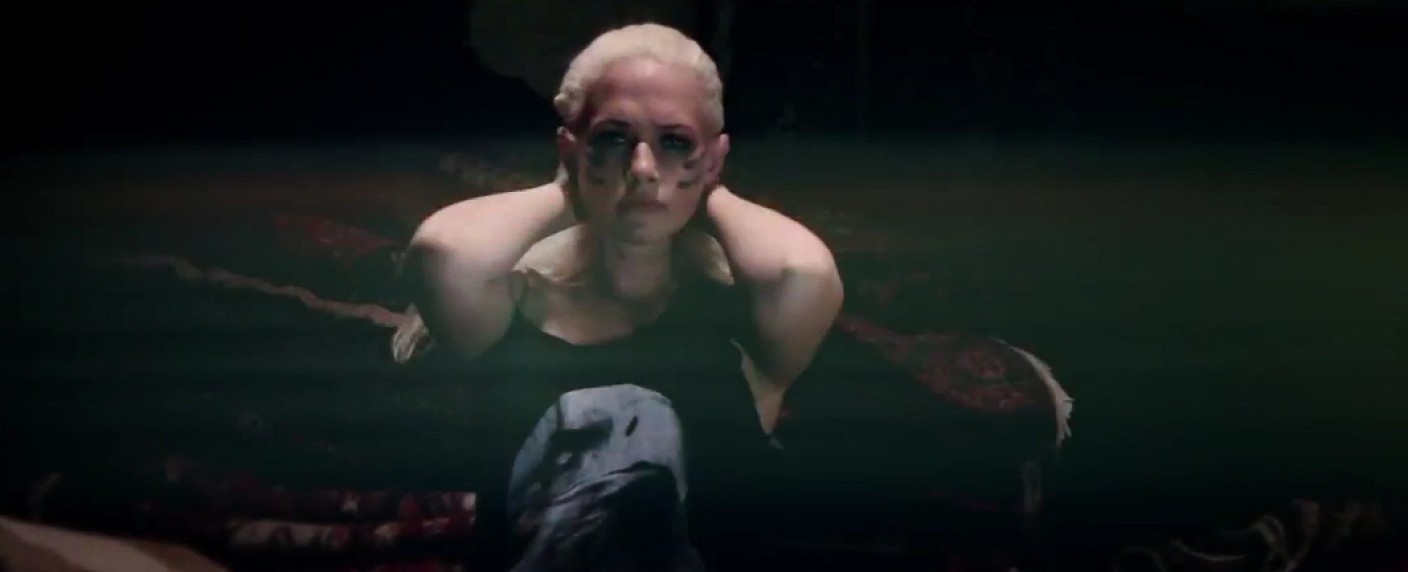 „Promi Big Brother“: Zieht Sarah Knappik ein? – Rankingshow und „Dinner Party“ als Rahmenprogramm – Bild: RoBoPictures/​YouTube-Screenshot