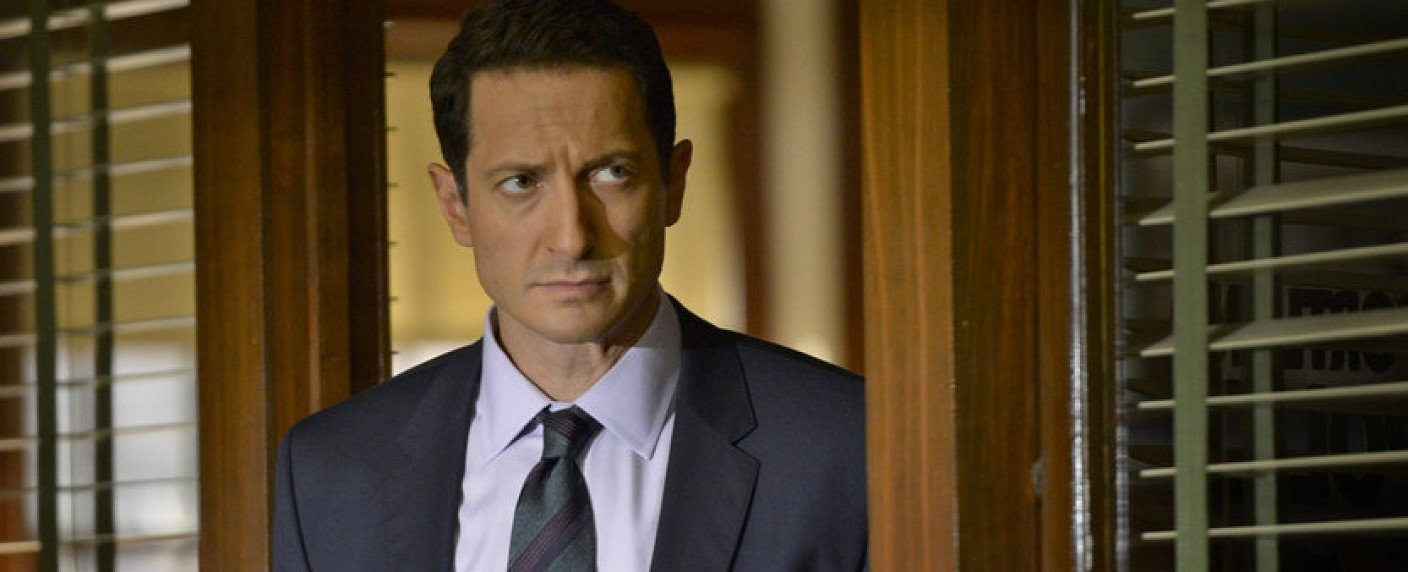 „Grimm“-Star Sasha Roiz heuert bei „Chicago Med“ an – fernsehserien.de - Sasha Roiz Height – Grimm Star's Towering Presence
