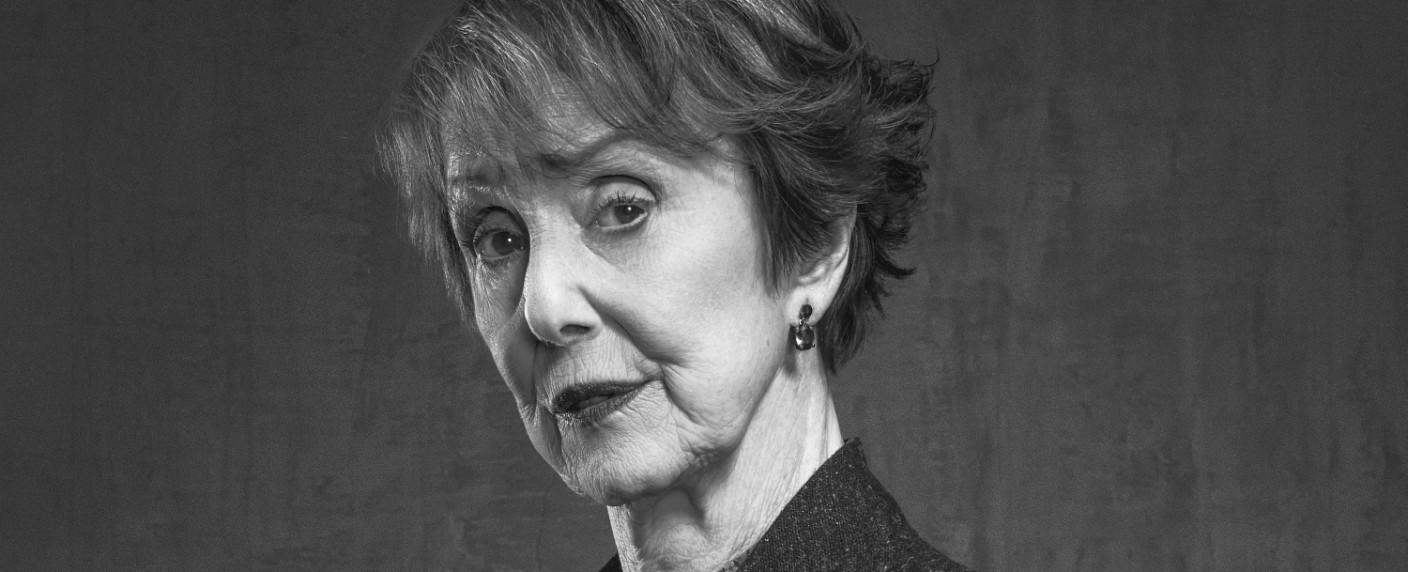 „Sherlock“: Schauspielerin Una Stubbs mit 84 Jahren verstorben – Fernsehpersönlichkeit über fünf Dekaden in Großbritannien – Bild: BBC