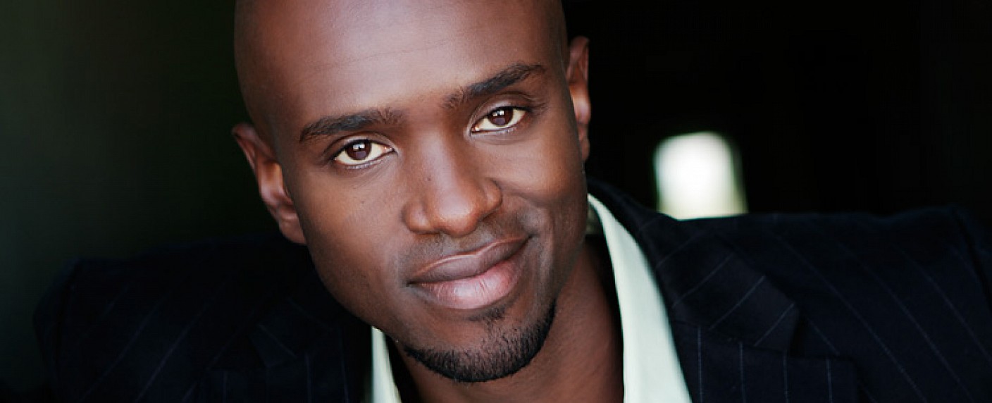 Schauspieler Owiso Odera im Alter von 43 Jahren verstorben – Handlungsbögen bei „The Originals“, „Three Rivers“ und „Dirt“ – Bild: Publicity Foto (IMDB/​David Noles)