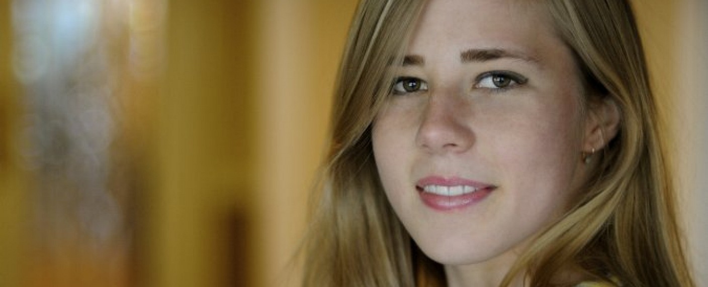 MTV gibt drei Comedy-Piloten eine Serienbestelltung – Bryan Cranstons Tochter und Nicole Byer mit Serien – Bild: Publicity Foto/​IMDB