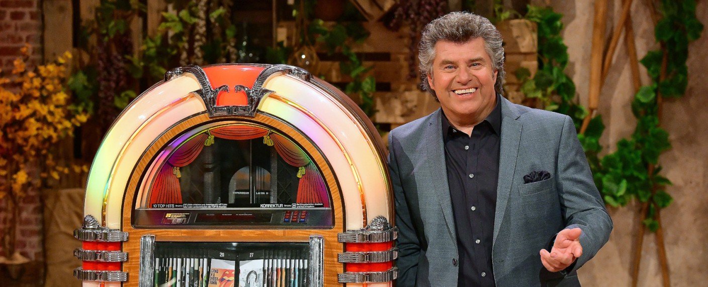 „Schlager-Spaß mit Andy Borg“: Großes Live-Special als Sommer-Open-Air-Show – Sonderausgabe der erfolgreichen SWR-Show – Bild: SWR/​Kimmig/​Kerstin Joensson