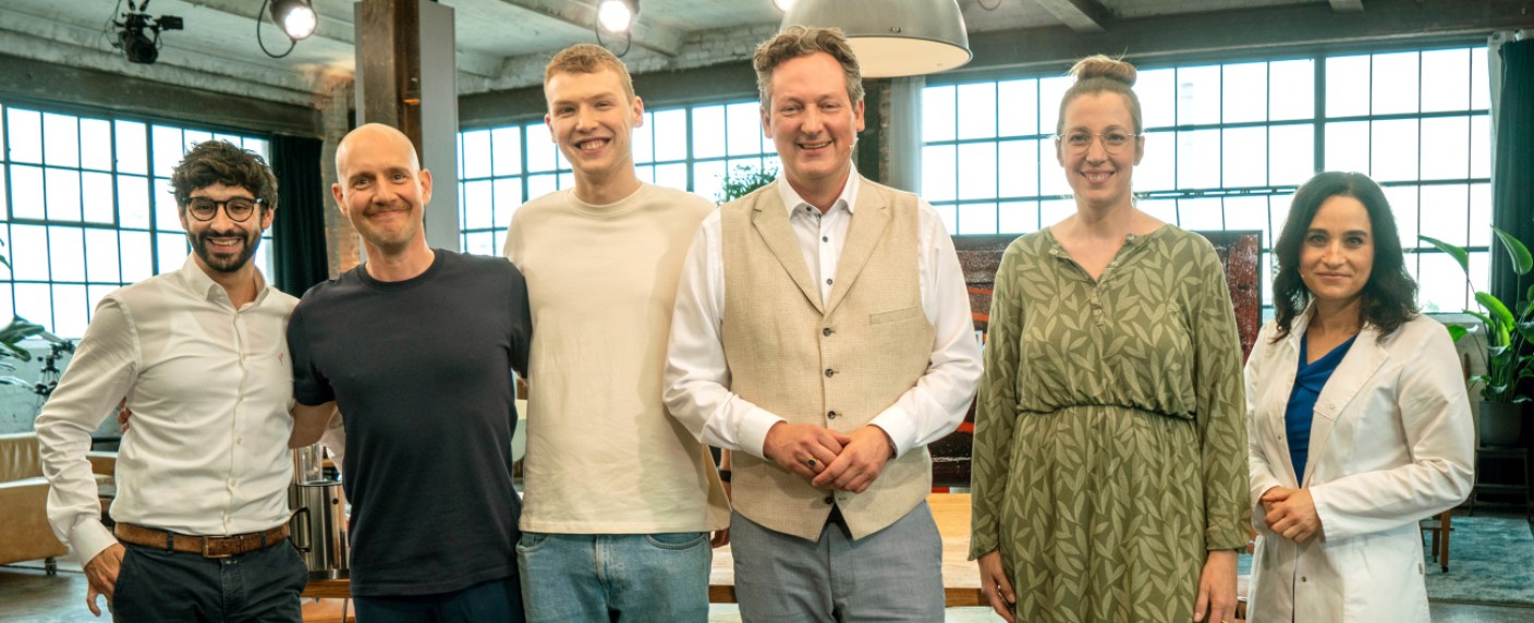 „Team Hirschhausen“: Erste Folge des „Sturm der Liebe“-Ersatzes floppt – Nur halb so viele Zuschauer wollen das Service-Magazin am Nachmittag sehen – Bild: ARD/​Max Kohr