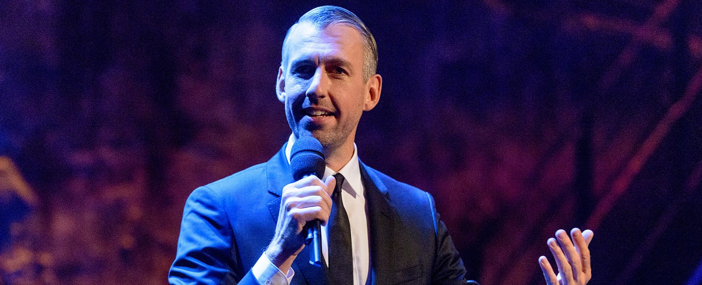 Sebastian Pufpaff dementiert: Keine „TV total“-Neuauflage mit ihm – Kabarettist erfuhr von dem Gerücht per WhatsApp – Bild: ZDF/​Antje Dittmann