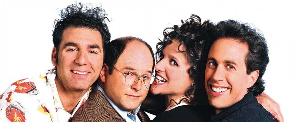 Michael Richards (l.) und Jason Alexander (2. v. l.) mit ihren „Seinfeld“-Kollegen – Bild: NBC