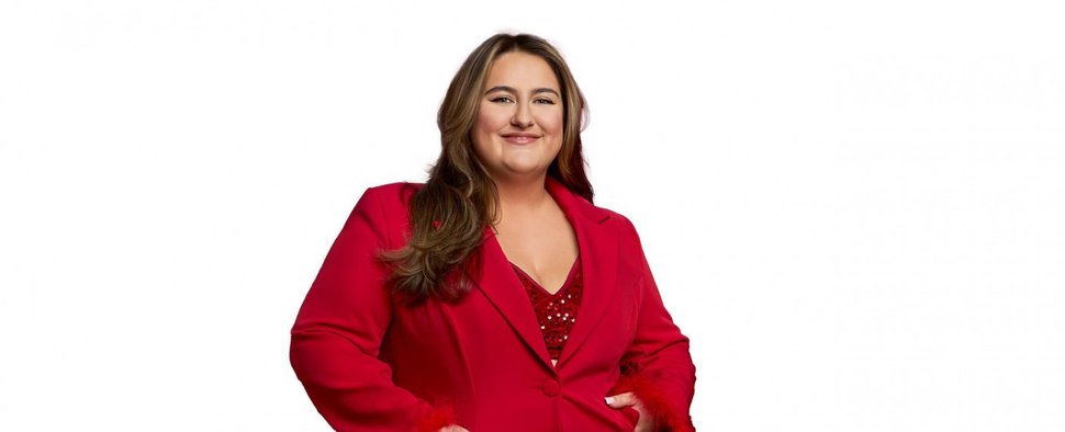 selfiesandra alias Sandra Safiulov moderiert künftig „Make Love, Fake Love“ – Bild: RTL/Jörn Strojny