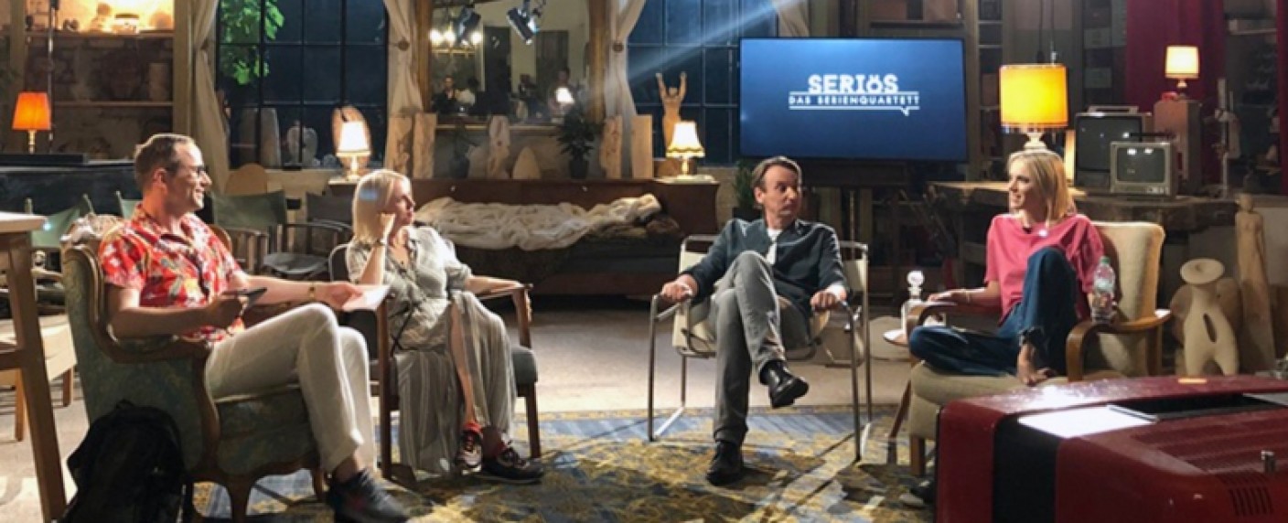 „’Game of Thrones’ ist wie ‚Lindenstraße‘ mit Drachen“: Kritik zu „Seriös – Das Serienquartett“ – Neuer Serientalk ab heute bei One – Bild: WDR