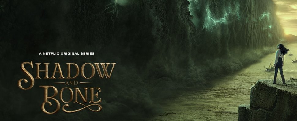 „Shadow and Bone“: Alina (Jessie Mei Li) gegen die Schattenflur – Bild: Netflix