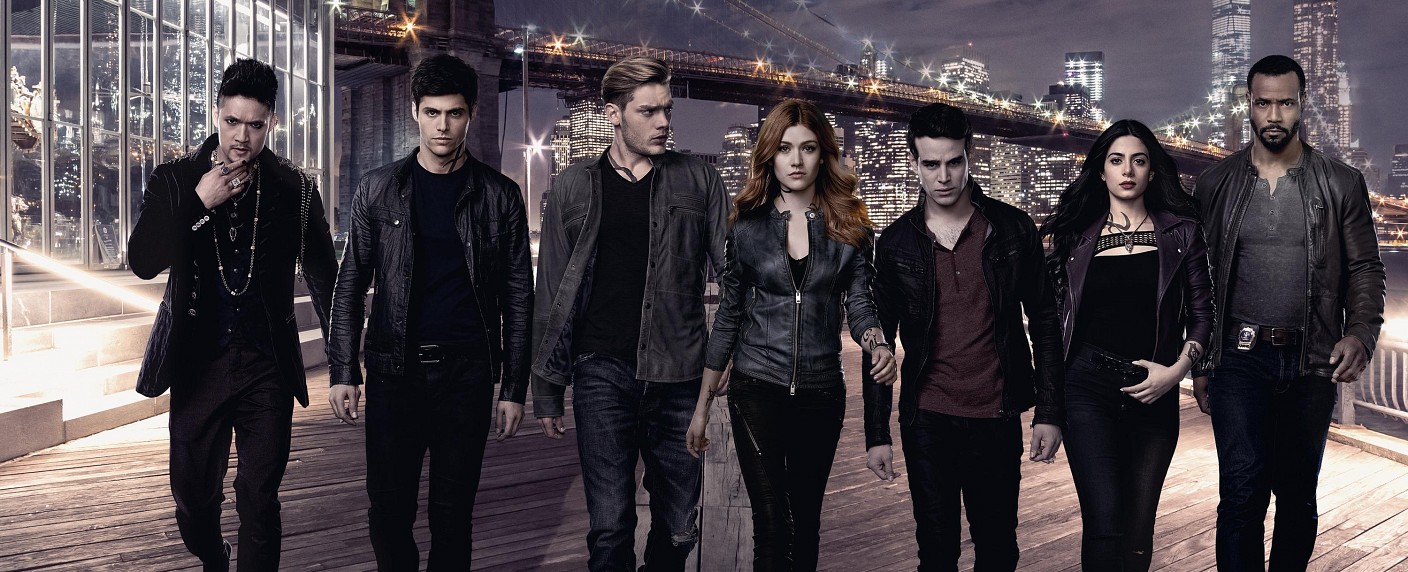 Startdaten für „Shadowhunters“, „Bold Type“, „Fosters“ und „Stitchers“ bei Freeform – Sommerstarts in den USA – Bild: Freeform/​Justin Stephens