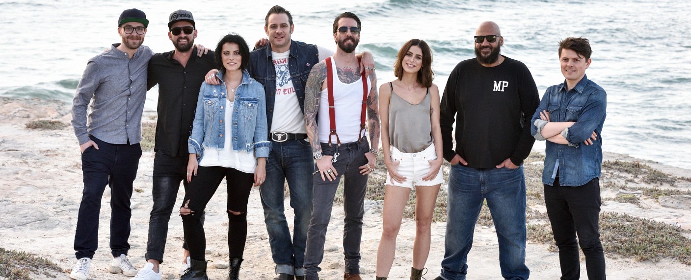 Quoten: „Sing meinen Song“ mit gutem Staffelauftakt, RTL II überrascht mit Sozialdoku – Das Erste punktet mit Serien, ZDF mit Nachrichten – Bild: VOX/​Markus Hertrich